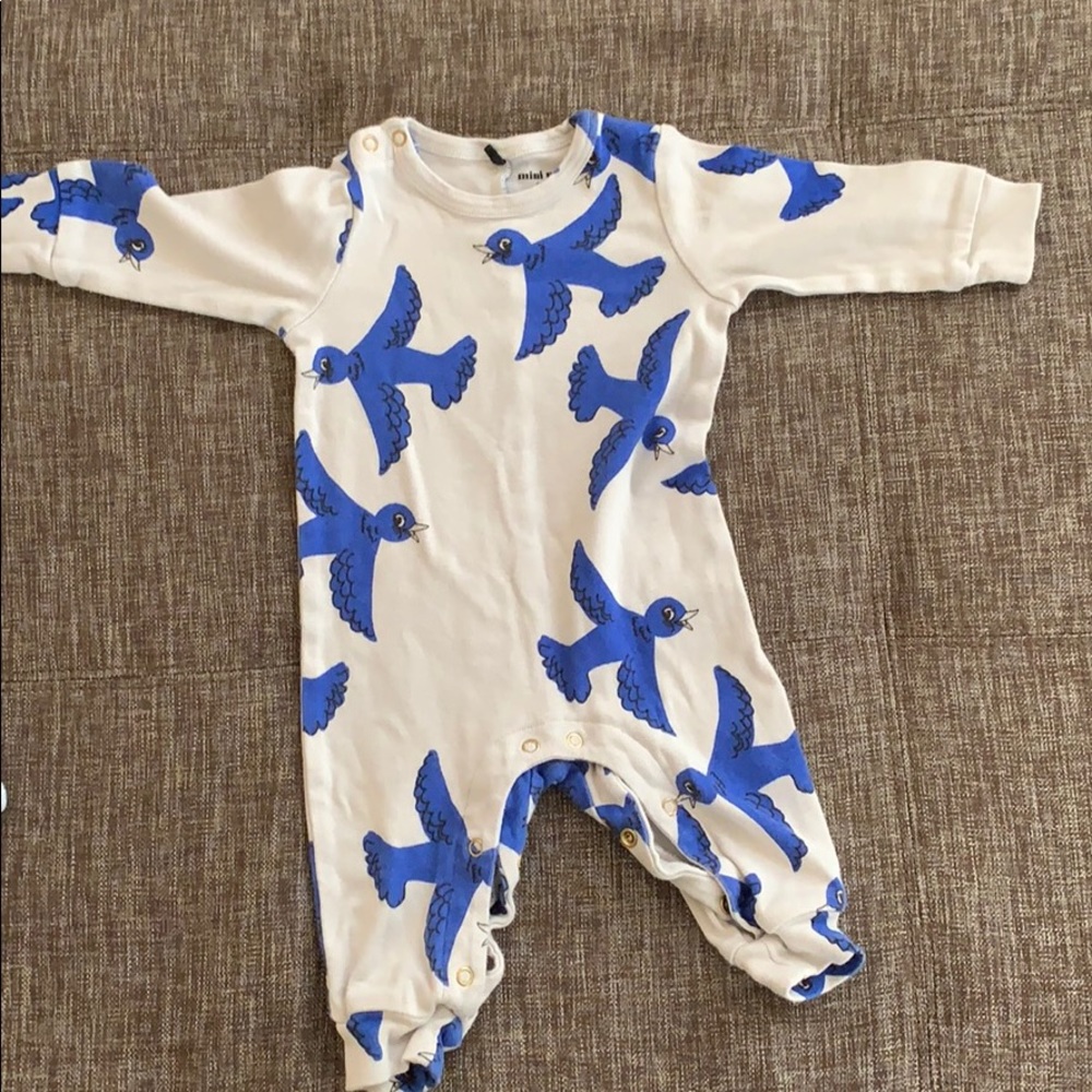 Very cute onesie!